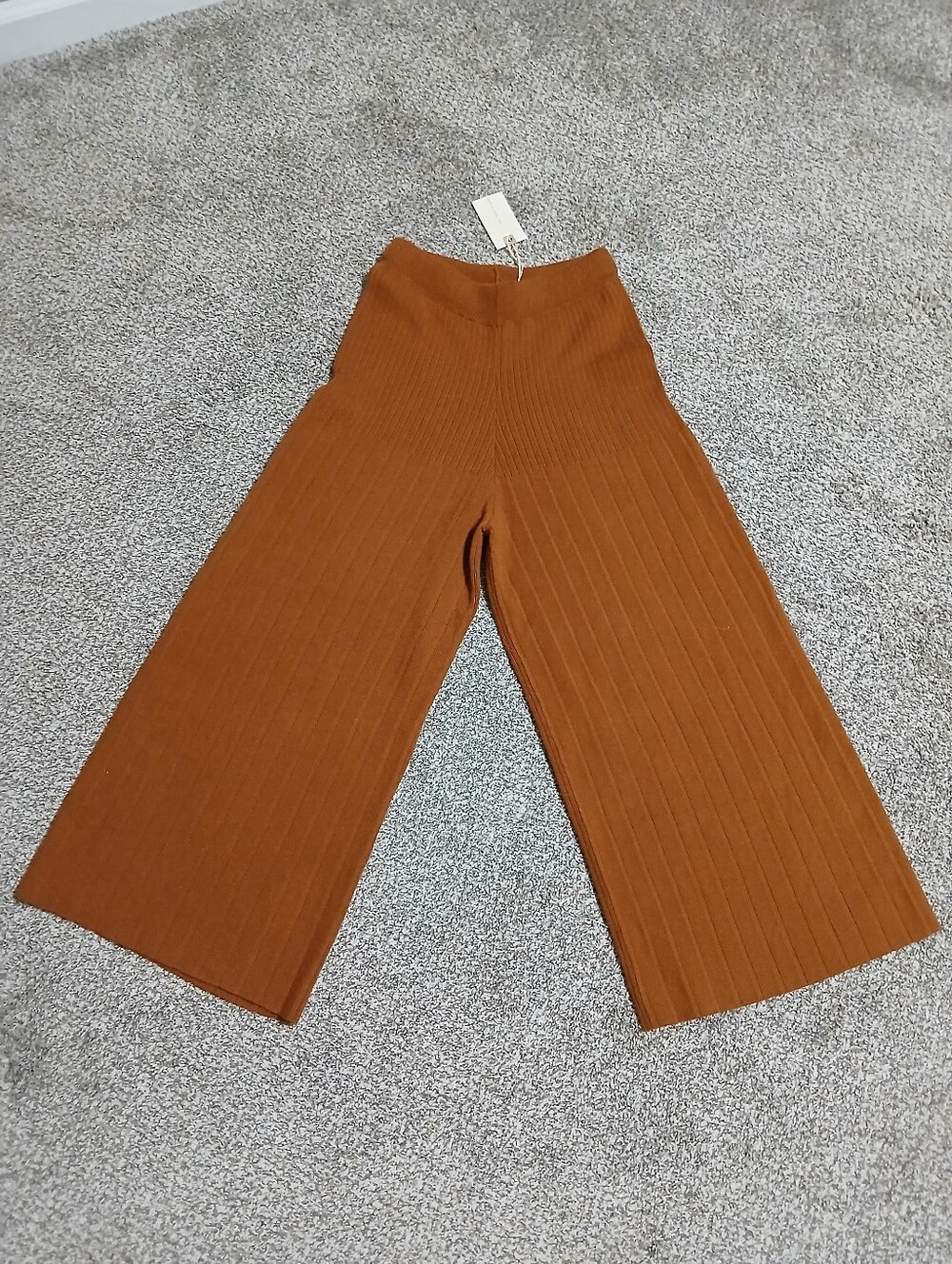 In Bloom Straight-Leg Ribbed Jeans in Rust - Picture 2 of 14